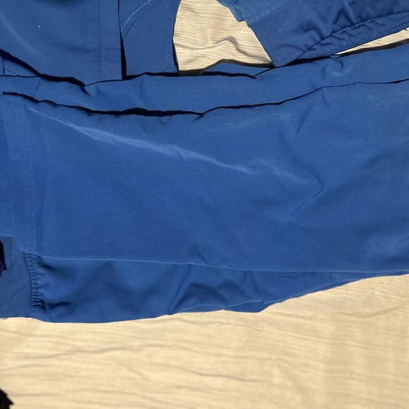 2 fig royal blue tops XL and 3 pair of royal blue bottoms 2 jogger 1 regular LG - Picture 6 of 6